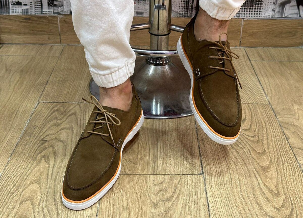 Baskets montantes en cuir noir