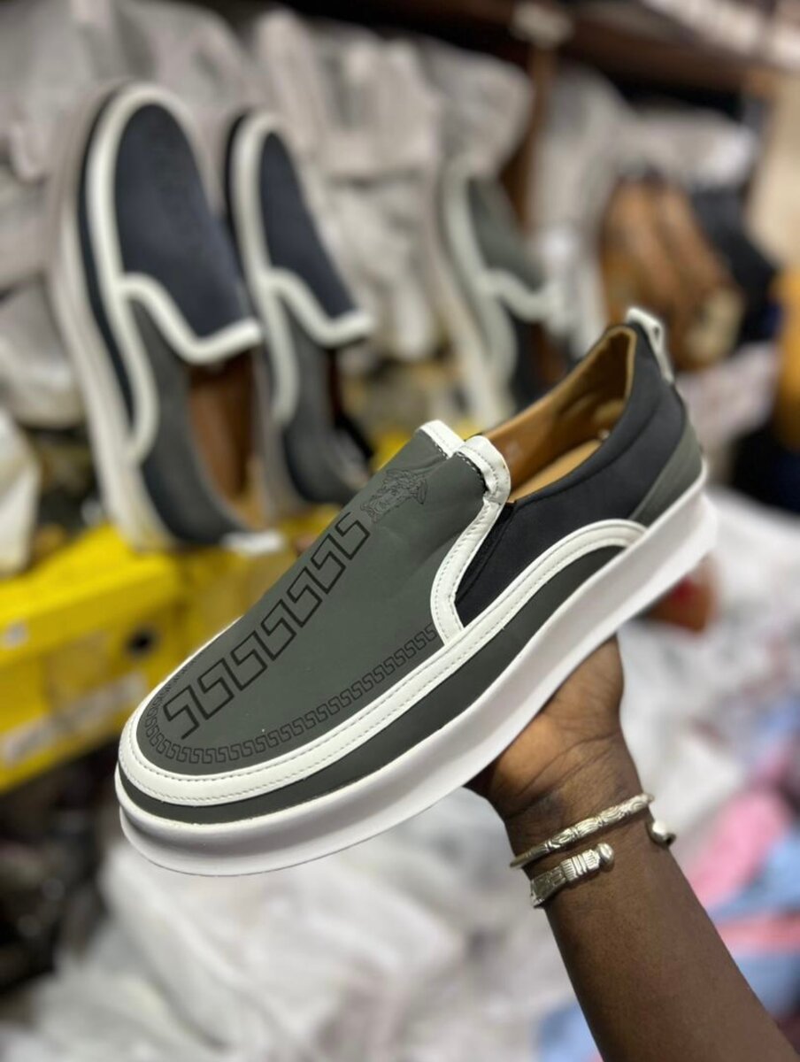 Mocassins modernes en cuir homme