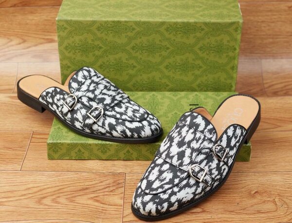 Mules élégantes pour hommes