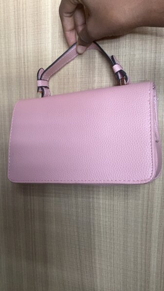 Sac à main rose élégant