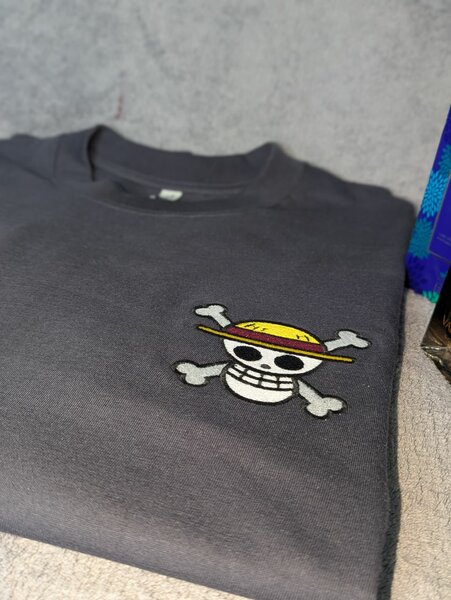 T-shirt Pirate Straw Hat