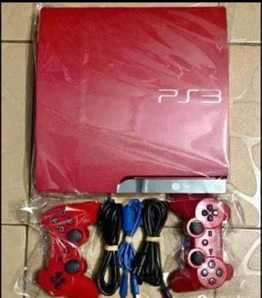 Console PS3 Rouge avec Manettes
