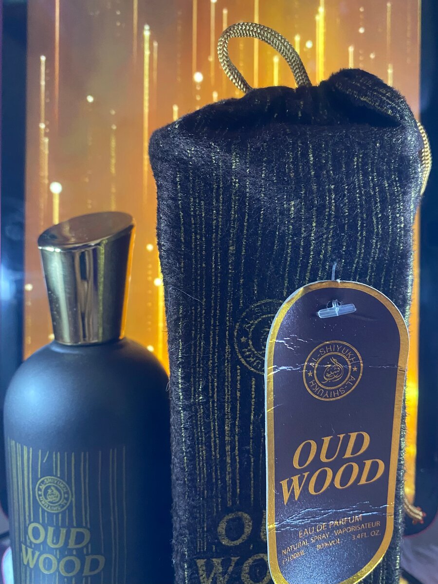 Parfum Oud wood