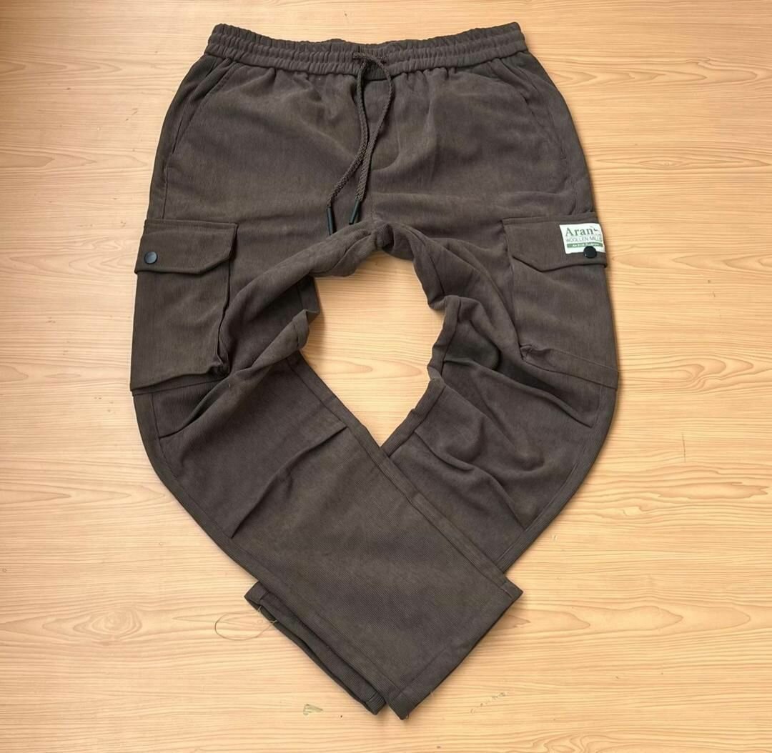 Side pocket trousers