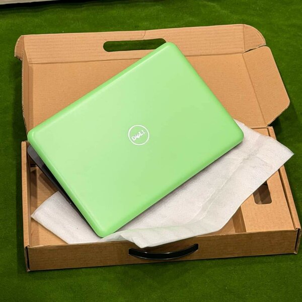 Dell Laptops Multicolores