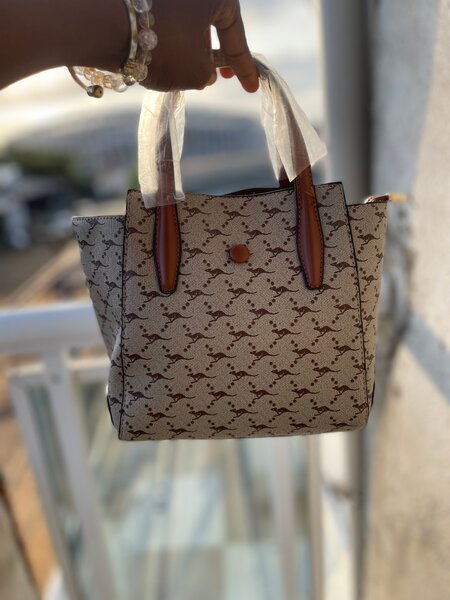 Sac à main élégant femme