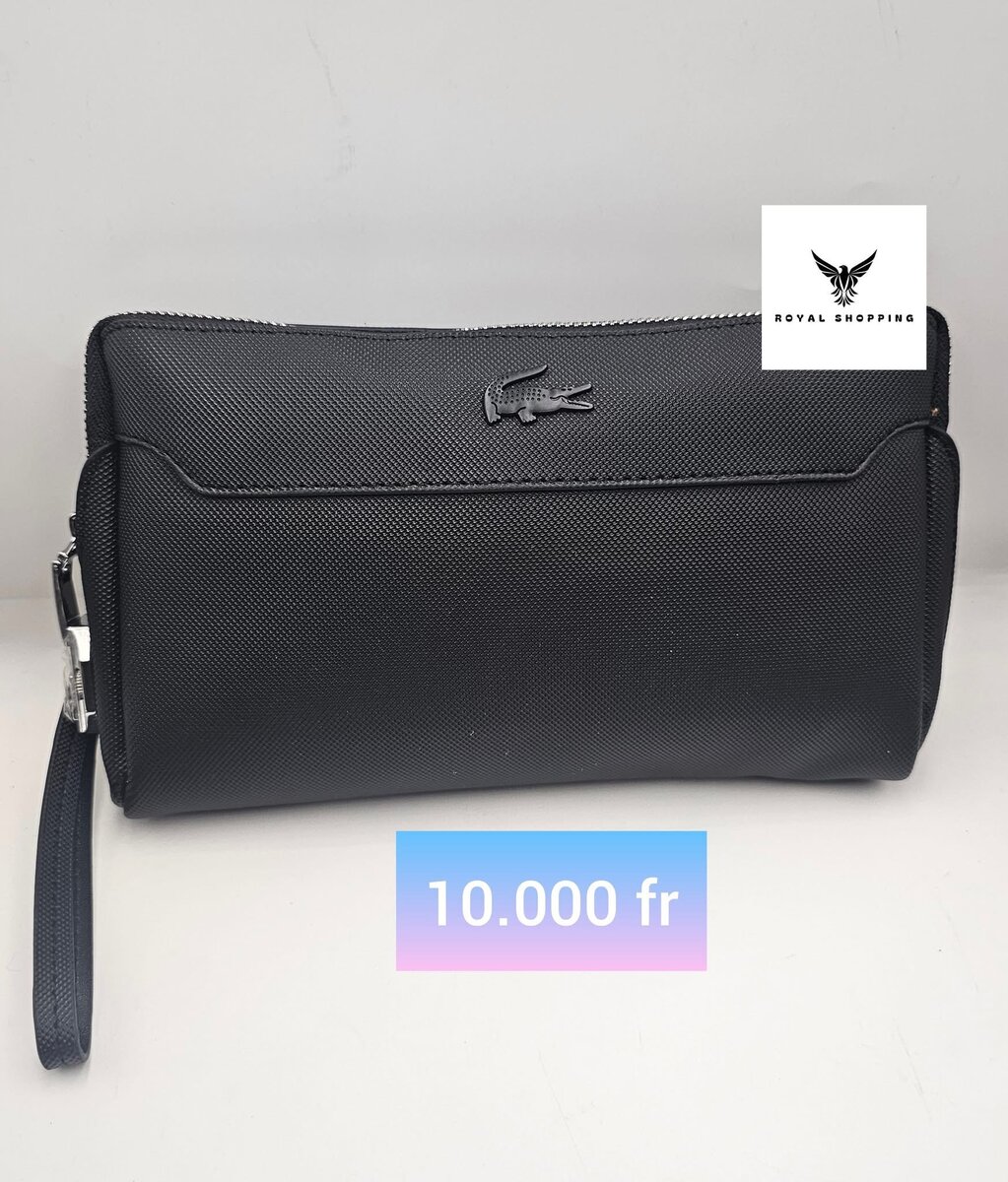 Pochette en cuir noir élégante