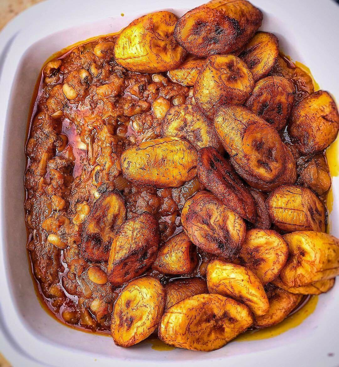 Hot kenkey and beans