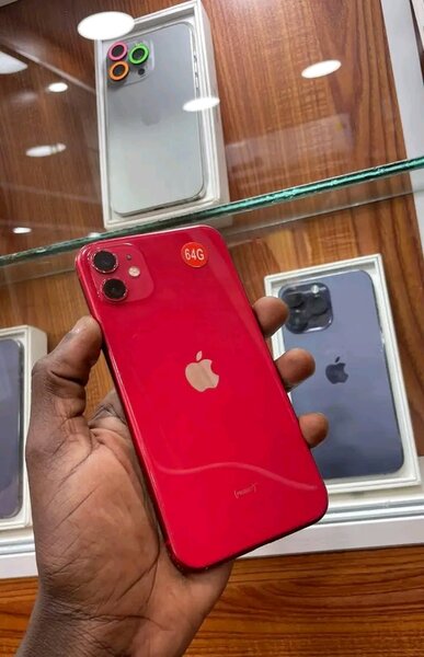 iPhone 11 64Go Rouge