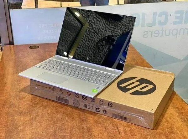 HP Ordinateur Portable 2-en-1