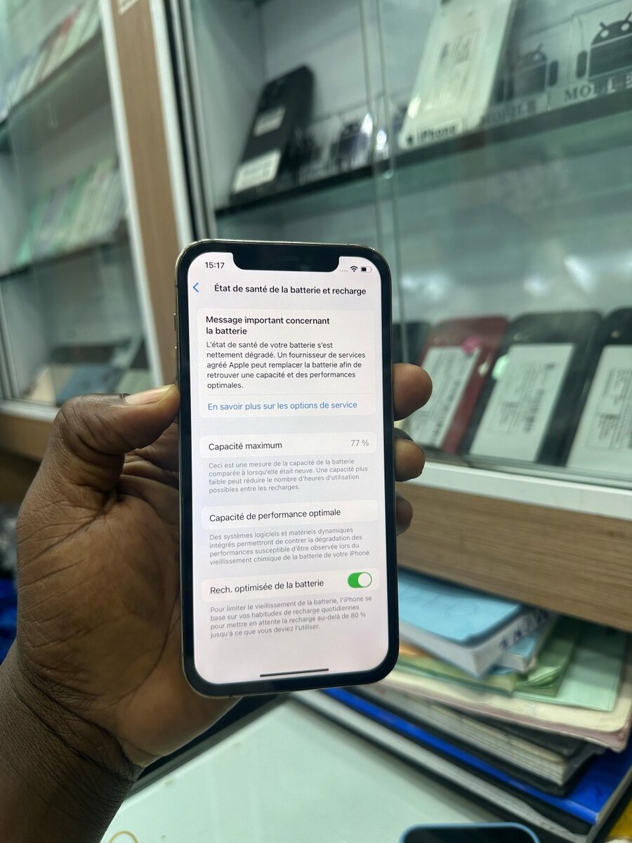 12 pro 128giga tout passe