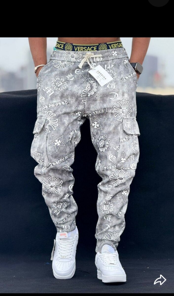 Pantalon cargo avec motifs