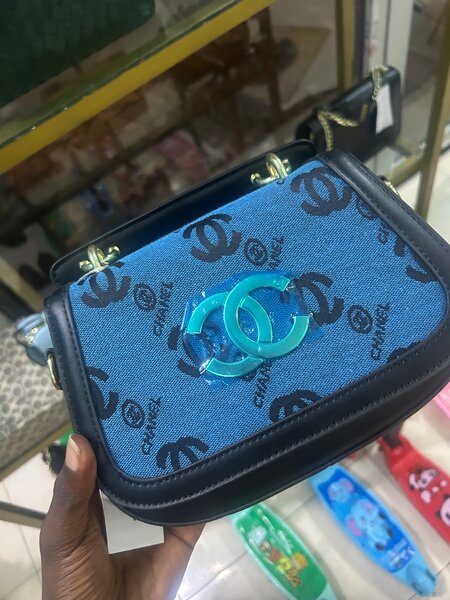 Sac à Bandoulière Élégant