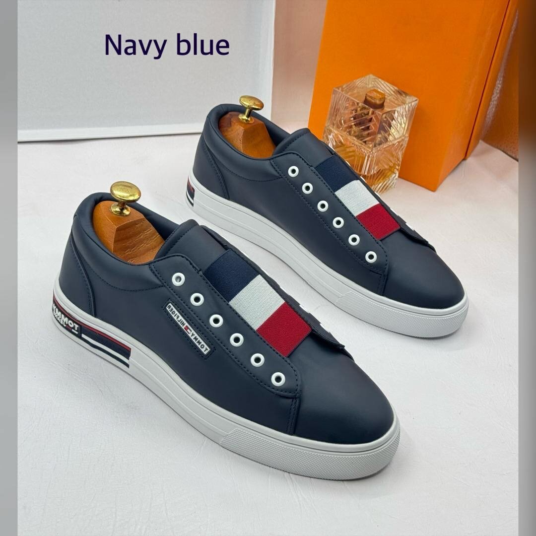 TOMMY HILFIGER NAVY BLUE