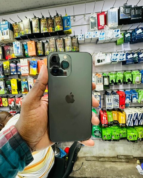 IPHONE 13 PRO MAX 256GB  used, in excellent condition