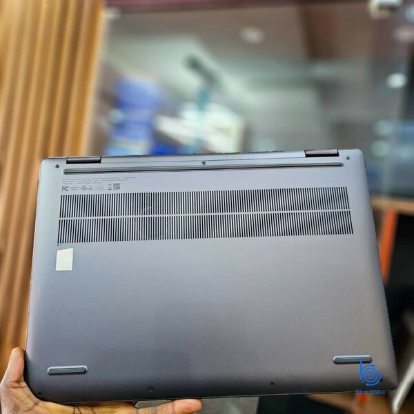 LENOVO YOGA 7i