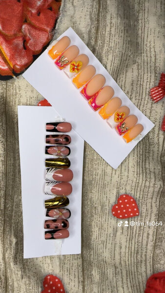 Ongles artificiels élégants