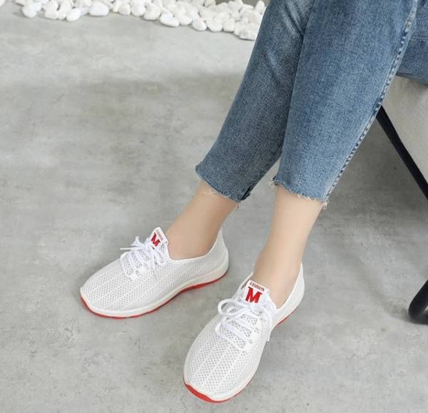Fashion Women Sneakers Comfortable Lightweight Shoes