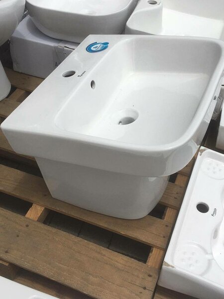 Basin sink