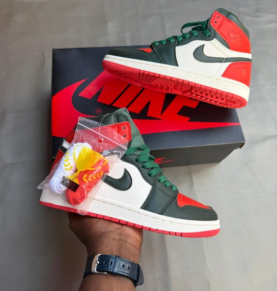 Baskets Air Jordan Rouge Vert