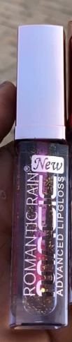 Romantic rain lipgloss