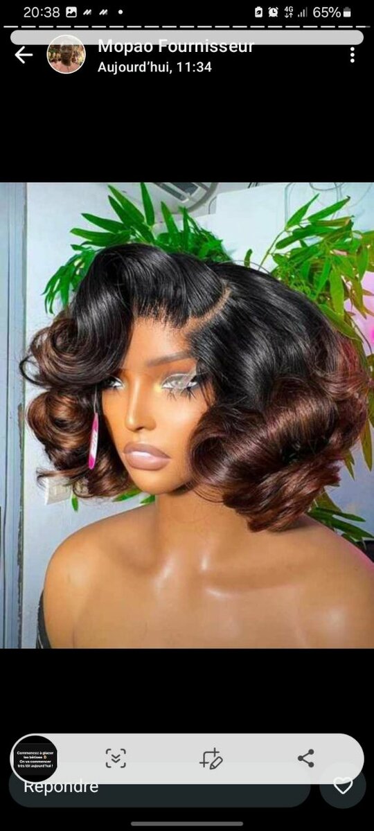 Perruque bouclée naturelle