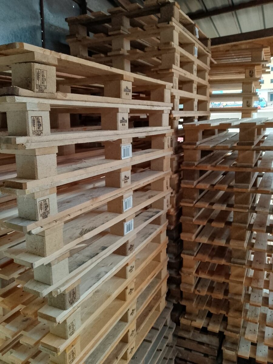 Wooden Imported pallet for sale in large quantities