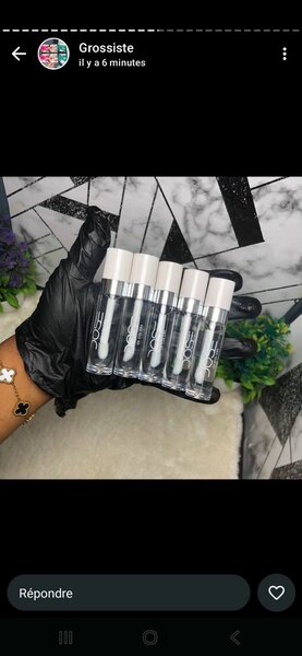 Ensemble de brillants à lèvres