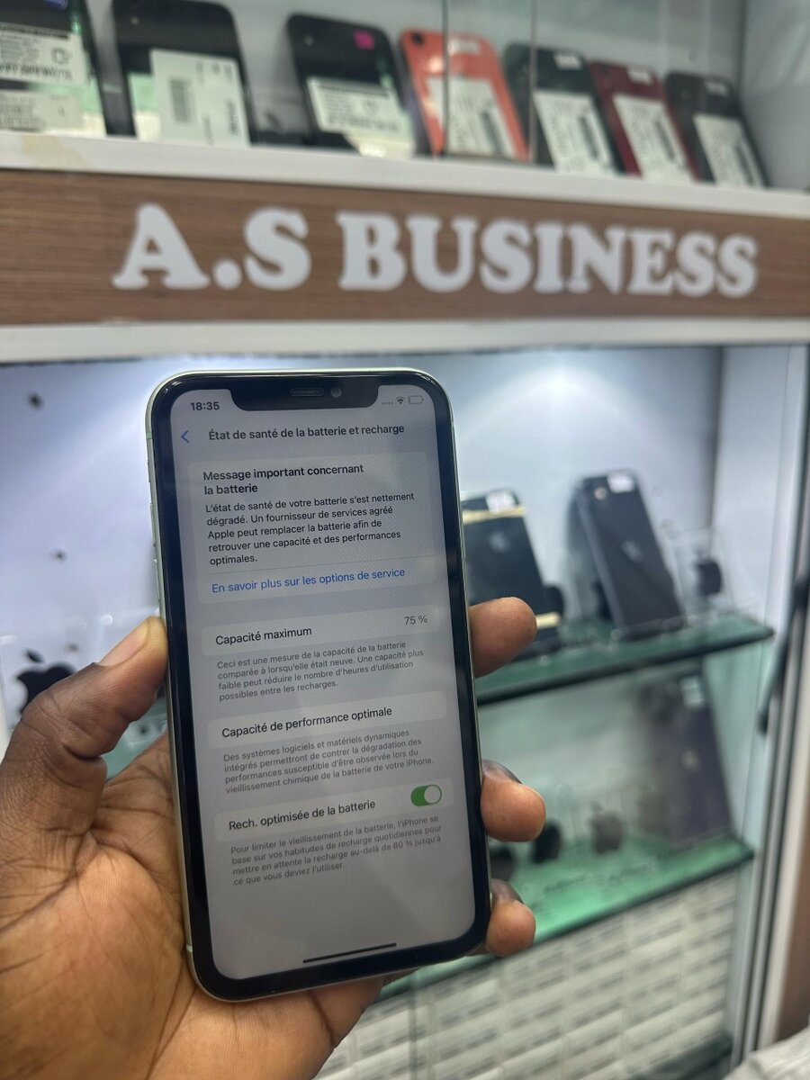 11 simple 64gb sans ID