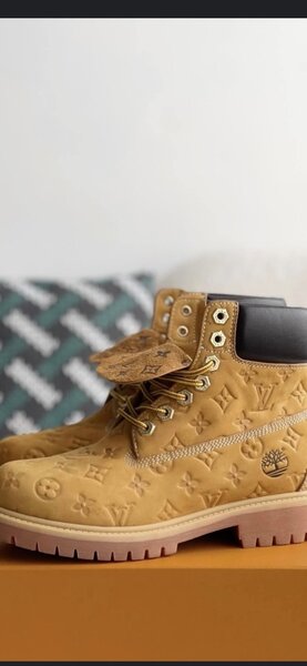 Original Loui Vuitton Timberland