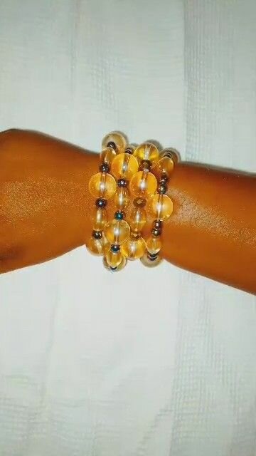 Bracelet en perle akwaba