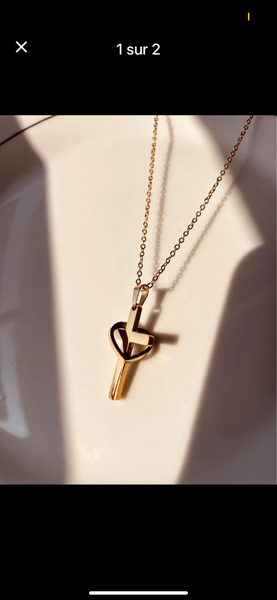 Collier pendentif moderne