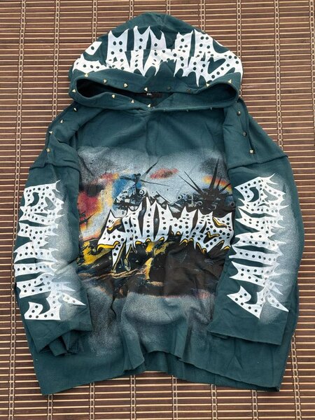 Sweat à capuche street art