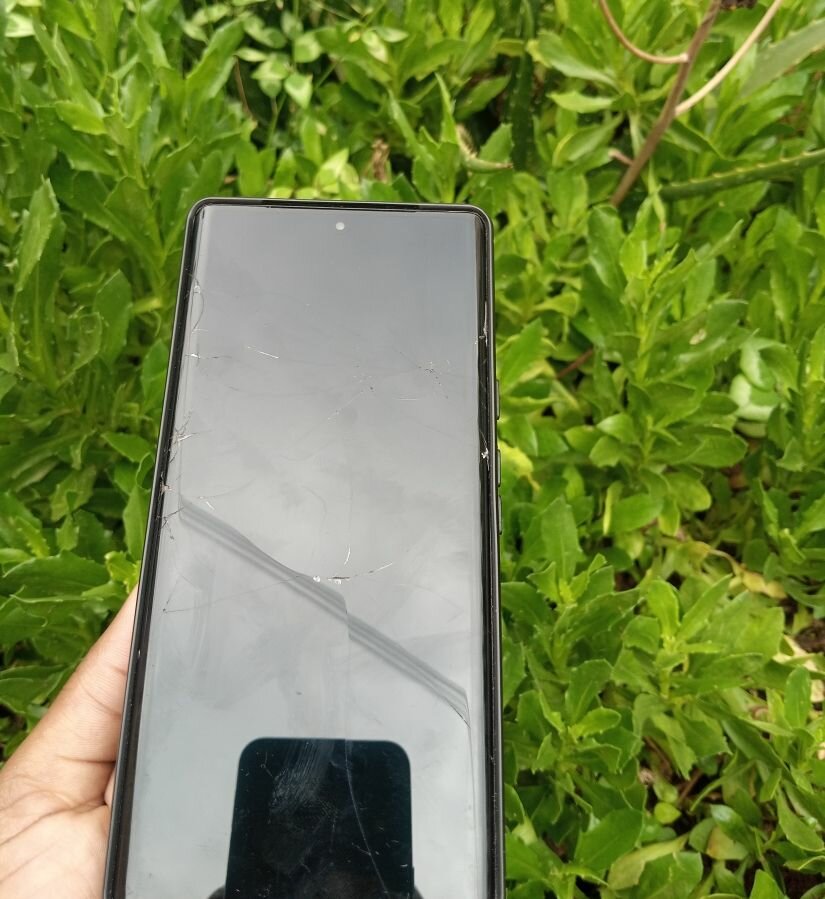 Google pixel 6 pro ,128GB, Black.