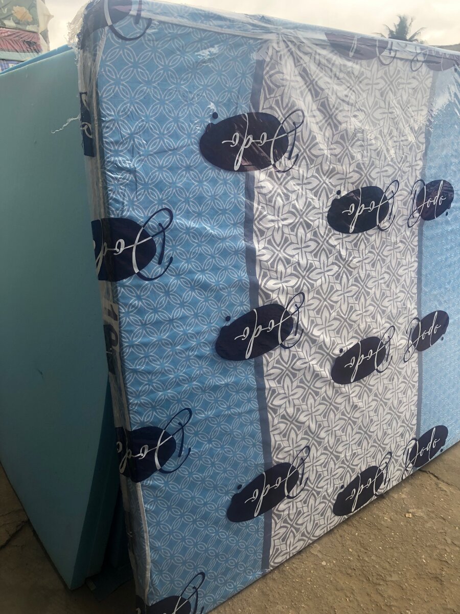 Matelas ordinaire épaisseur 10