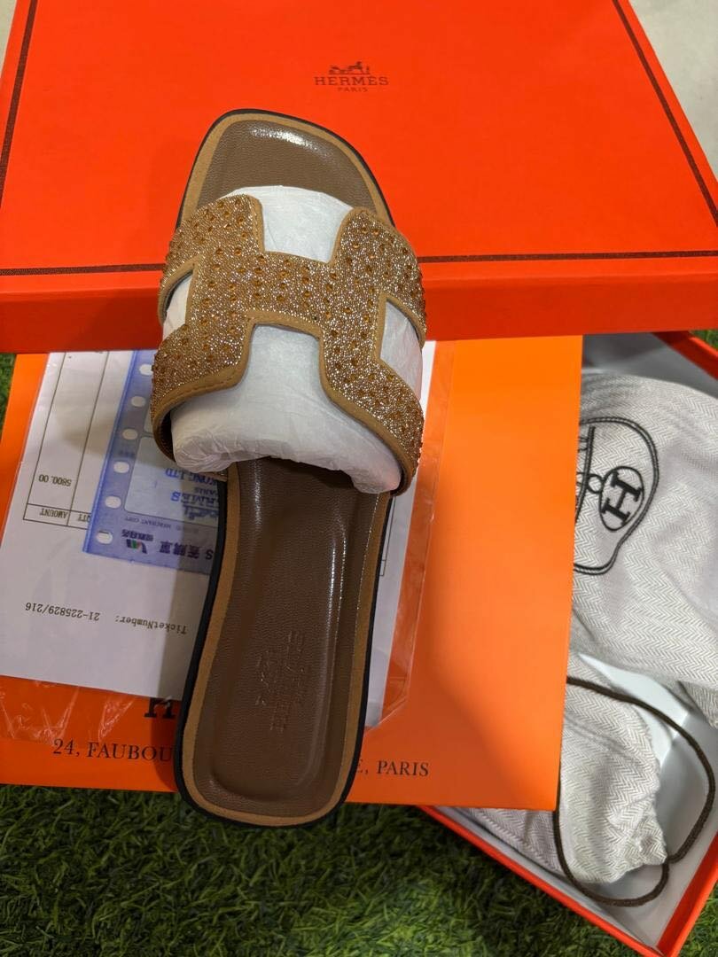 Hermes Slippers