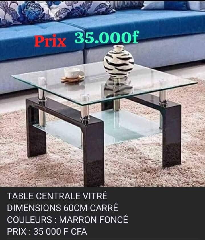 Table basse en verre moderne