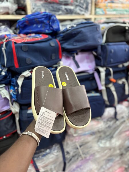 Sandales marron confortables