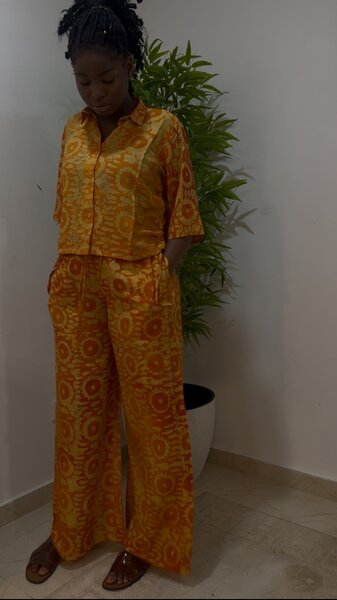 Robe Wax Élégante et Colorée