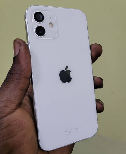 iPhone 12 Blanc Débloqué