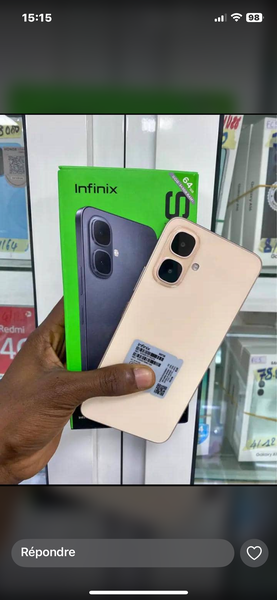 Smartphone Infinix moderne