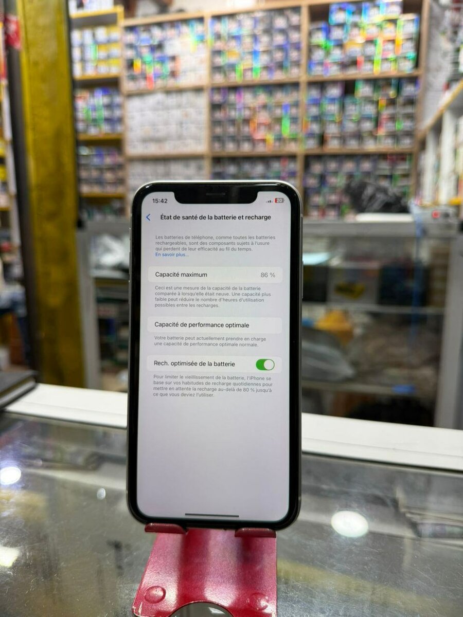 IPhone Xr 64Go 2nd main