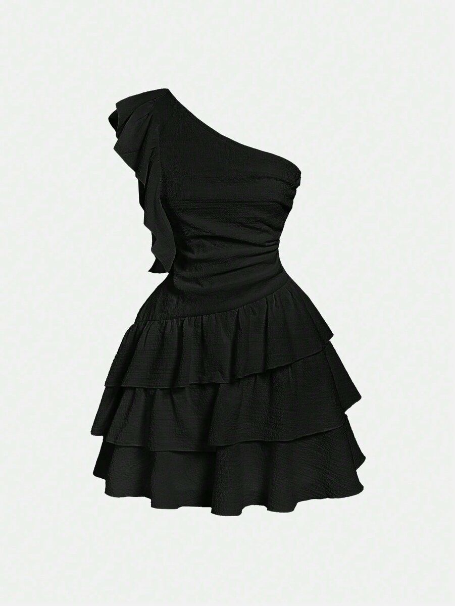 Robe Asymétrique à Volants