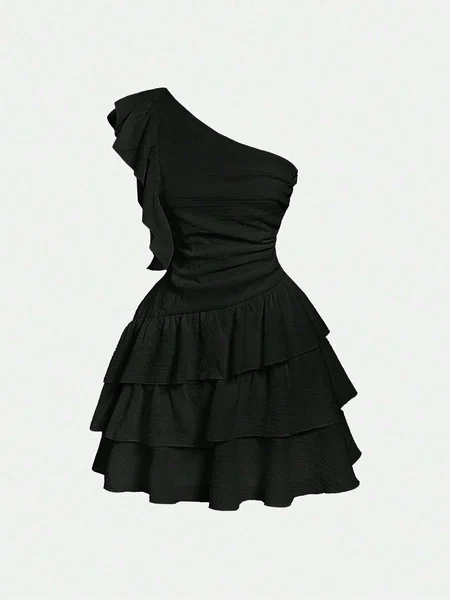 Robe Asymétrique à Volants