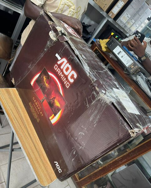 AOC Moniteur Gaming Courbé