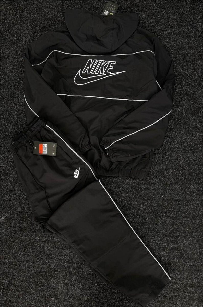 Ensemble de survêtement Nike