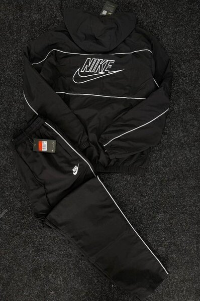 Ensemble de survêtement Nike