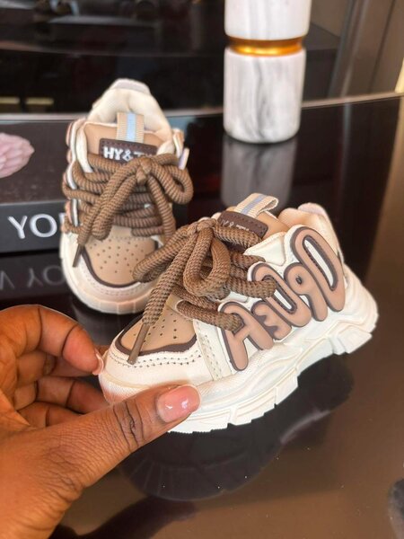 Baskets bébé tendance