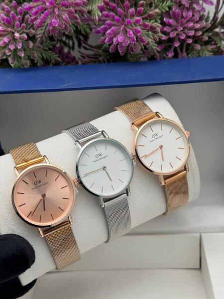 Ladies wrist watches