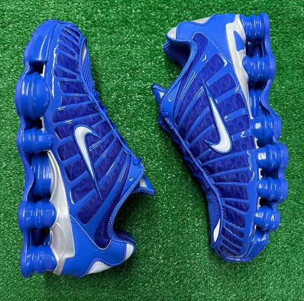 Sneakers de sport modernes